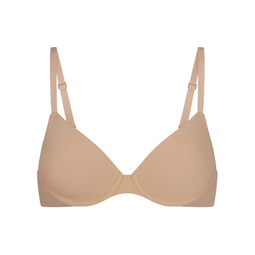 NWT SKIMS Fits Everybody T-Shirt Bra in Clay